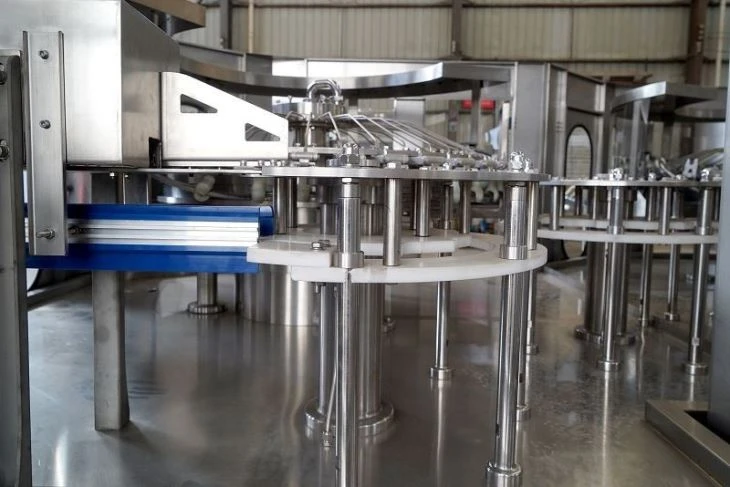 small pet bottle water filling machine